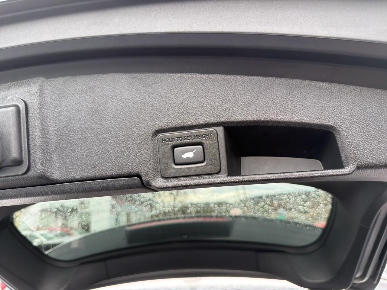 Acura RDX SH-AWD w/Technology Package 2025