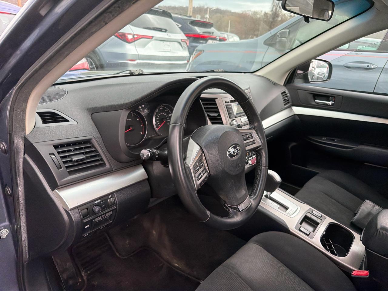 Subaru Legacy 4dr Sdn H4 Auto 2.5i Premium 2013