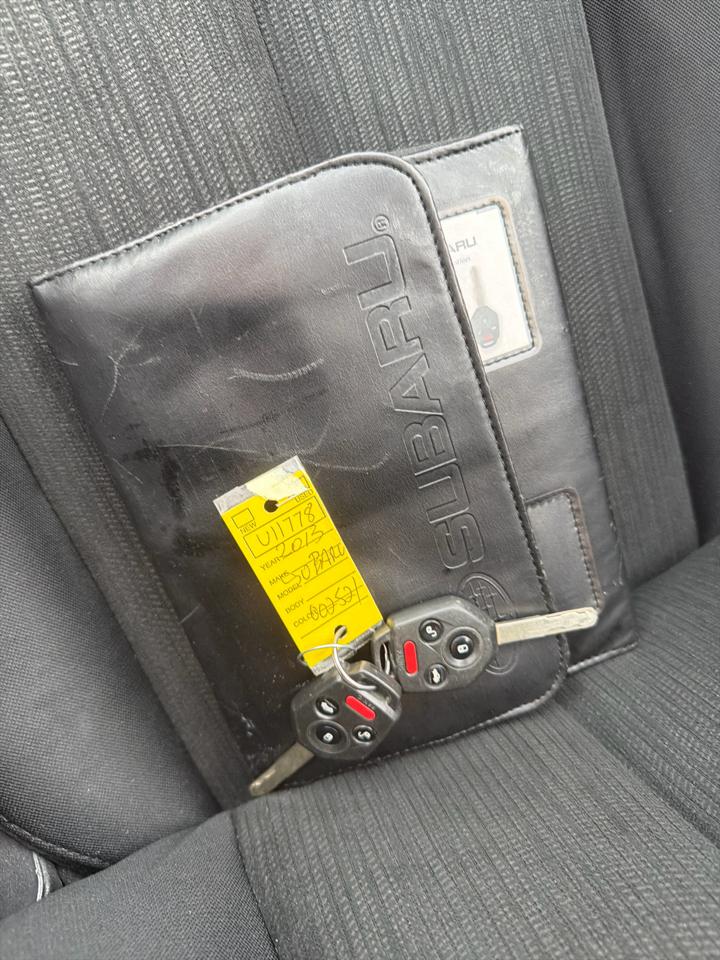 Subaru Legacy 4dr Sdn H4 Auto 2.5i Premium 2013