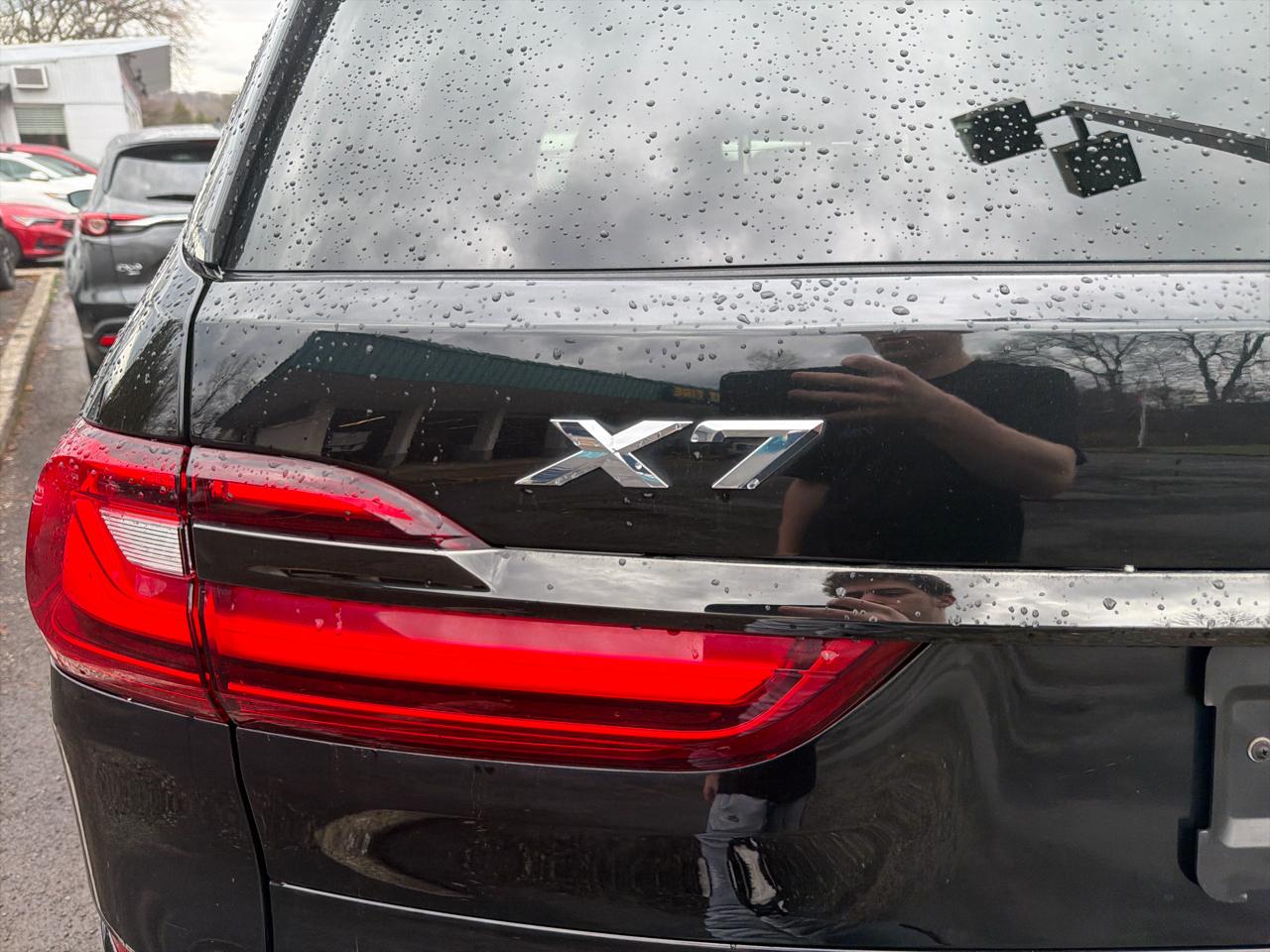 BMW X7  2021