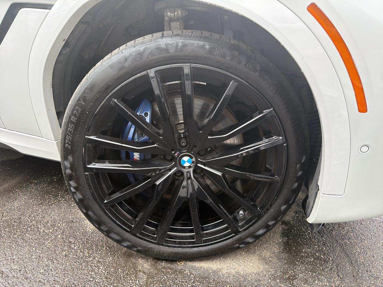 BMW X6 M50i Sports Activity Coupe 2023