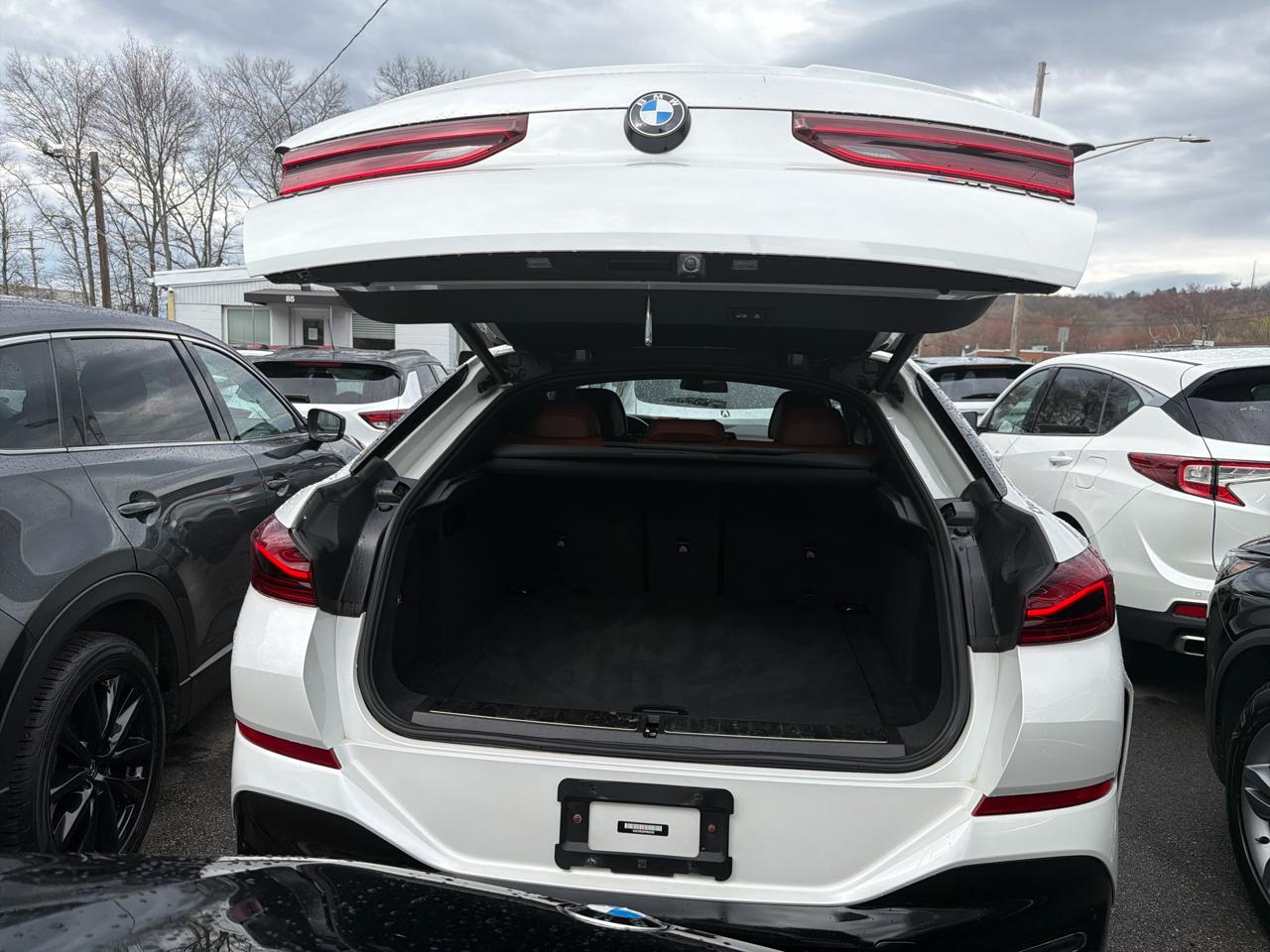 BMW X6 M50i Sports Activity Coupe 2023