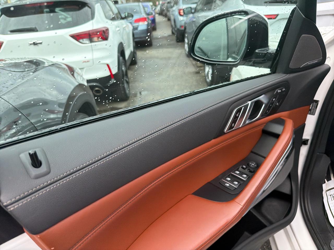 BMW X6 M50i Sports Activity Coupe 2023