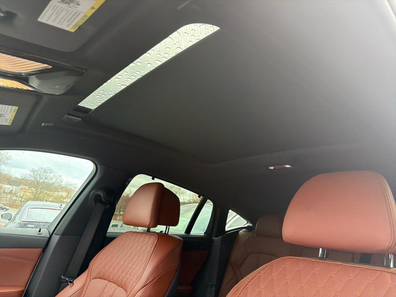 BMW X6 M50i Sports Activity Coupe 2023