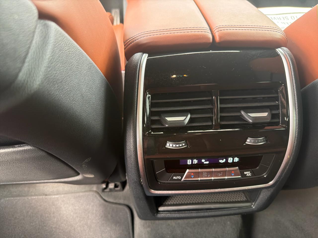 BMW X6 M50i Sports Activity Coupe 2023