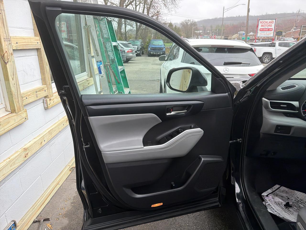 Toyota Highlander XLE AWD (Natl) 2022