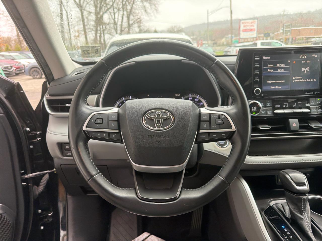 Toyota Highlander XLE AWD (Natl) 2022