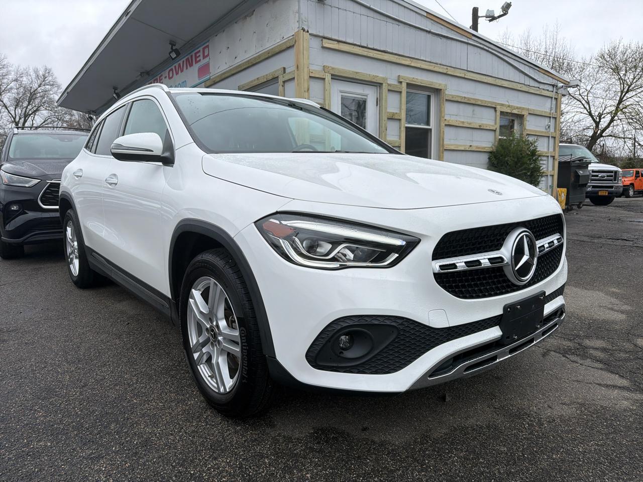 Mercedes-Benz GLA GLA 250 4MATIC SUV 2023