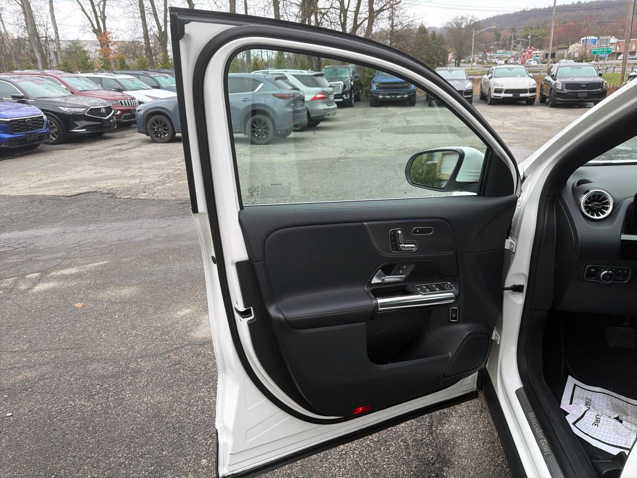 Mercedes-Benz GLA GLA 250 4MATIC SUV 2023