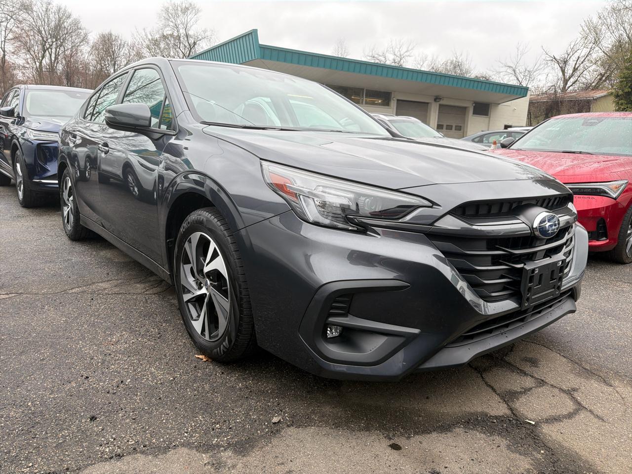 Subaru Legacy Premium AWD 2024