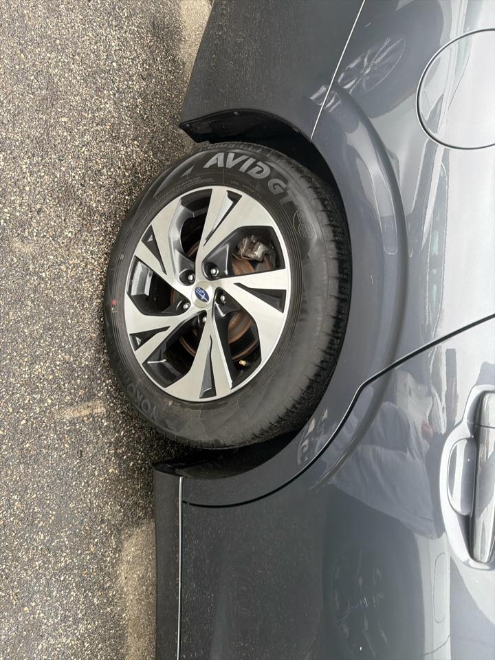 Subaru Legacy Premium AWD 2024