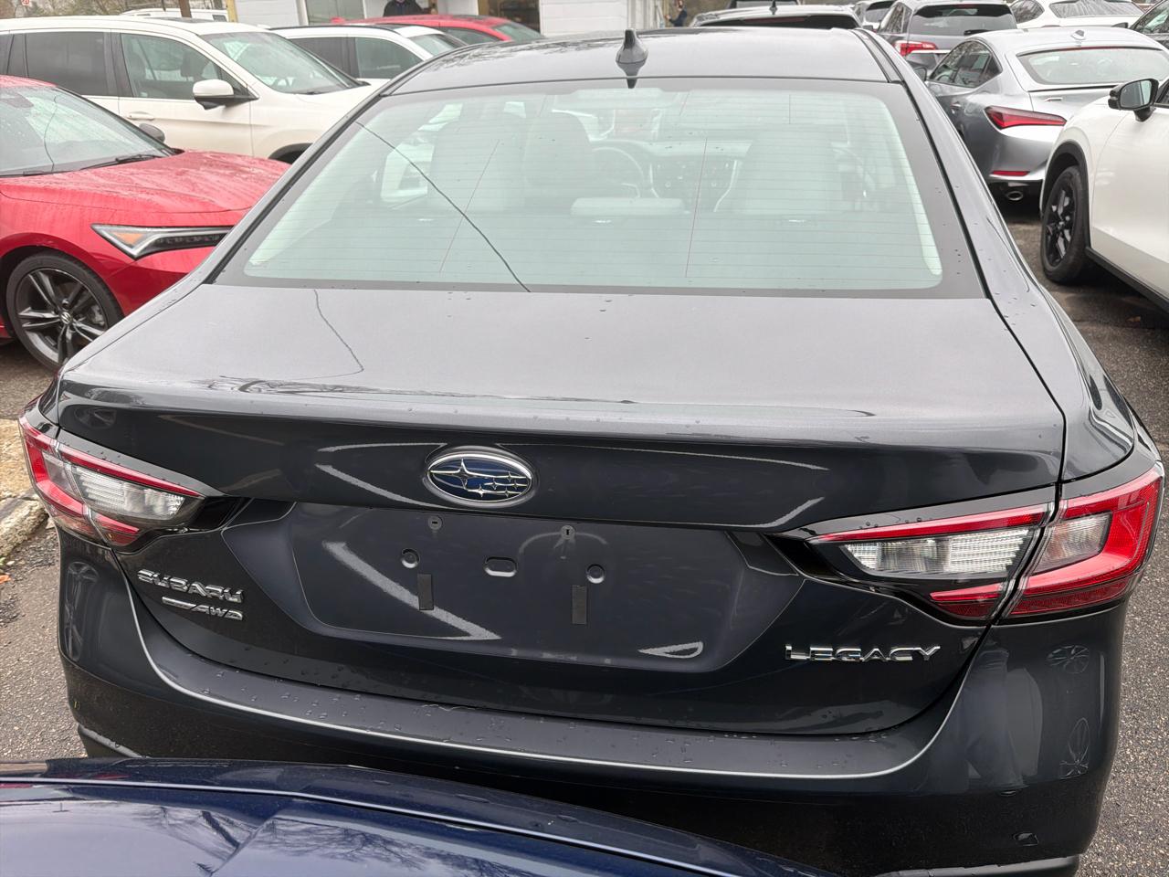 Subaru Legacy Premium AWD 2024