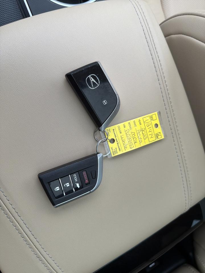 Acura MDX SH-AWD w/Technology Package 2023