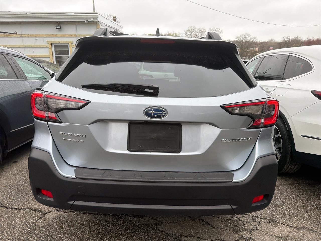 Subaru Outback Premium AWD 2024