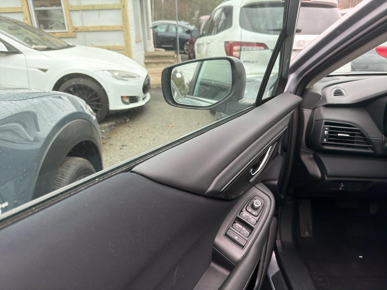 Subaru Outback Premium AWD 2024