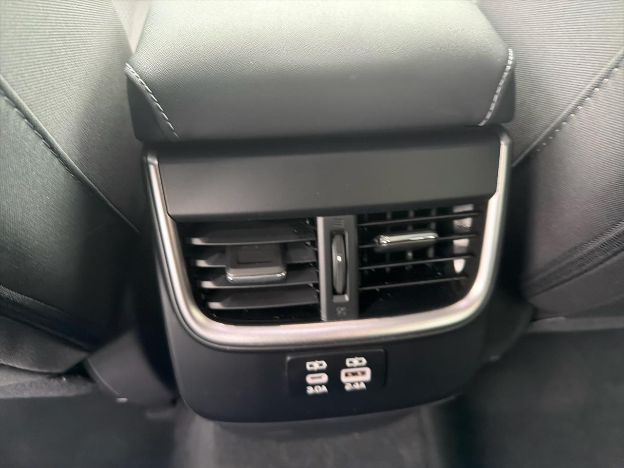 Subaru Outback Premium AWD 2024