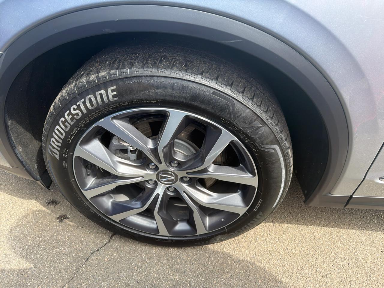 Acura MDX SH-AWD w/Technology Package 2023