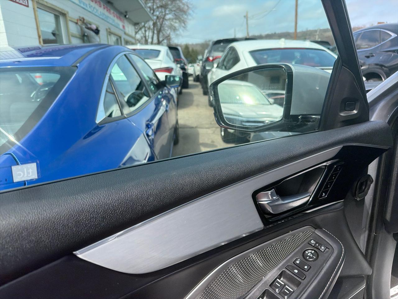 Acura MDX SH-AWD w/Technology Package 2023