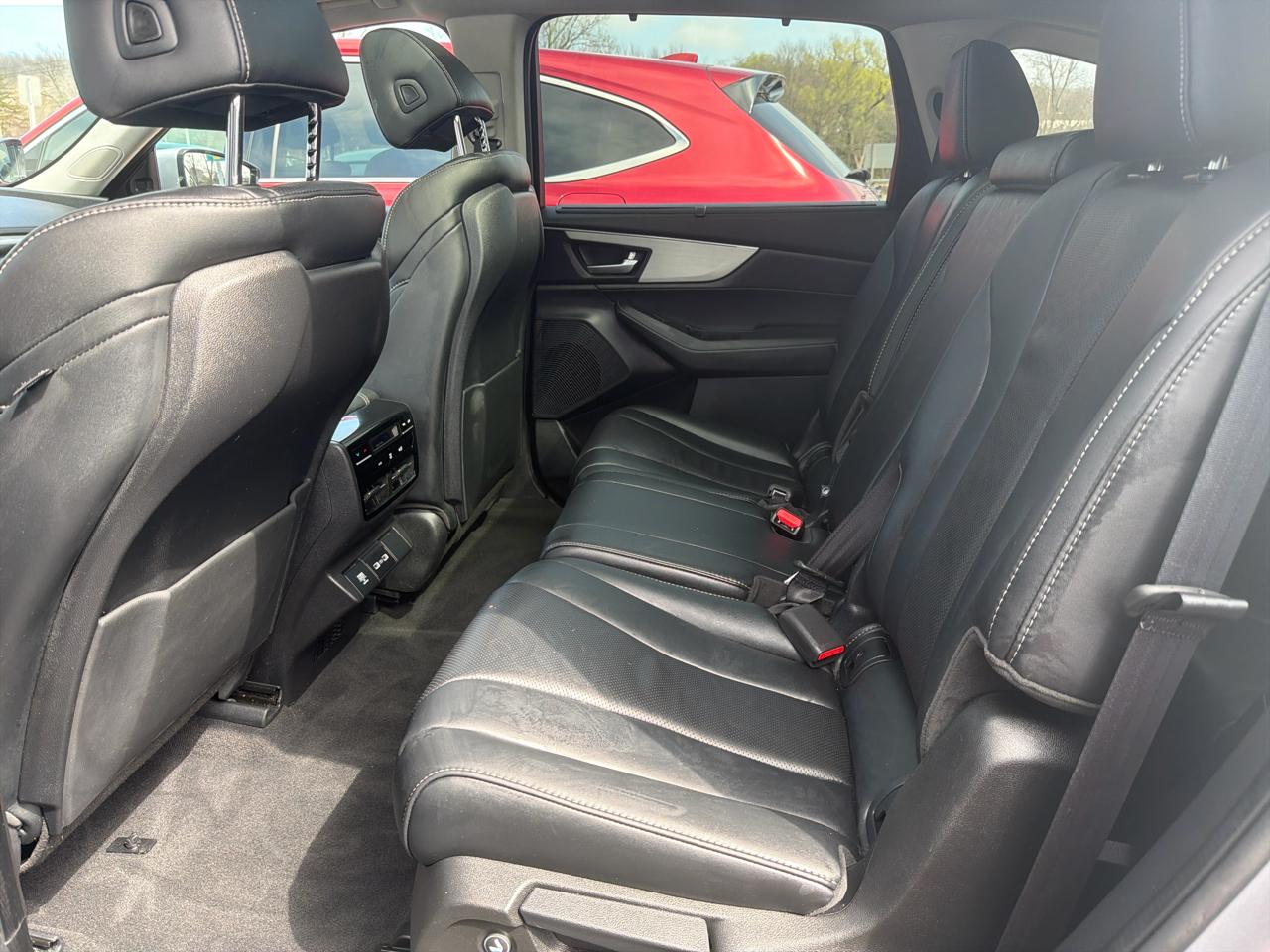 Acura MDX SH-AWD w/Technology Package 2023