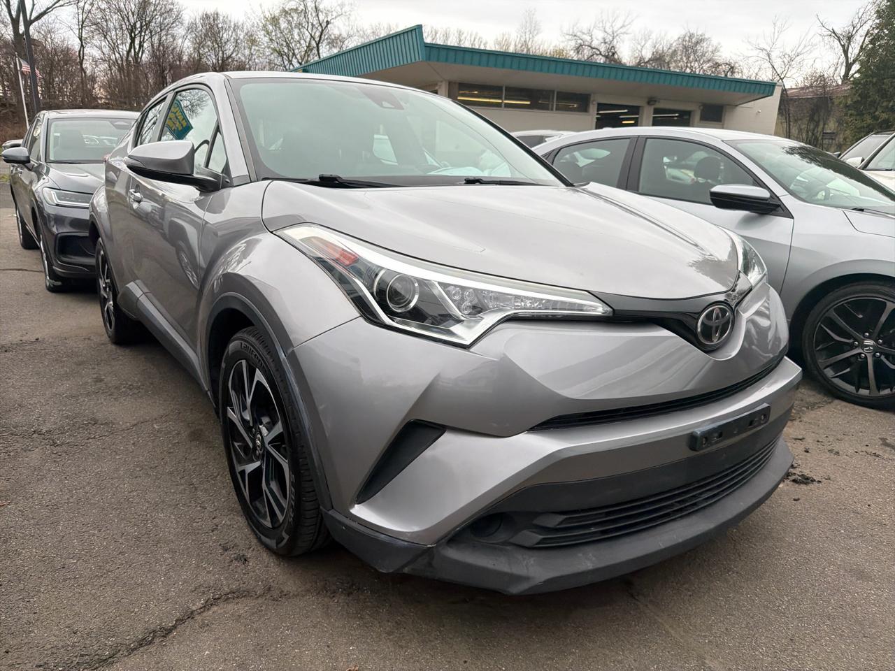 Toyota C-HR XLE 2018