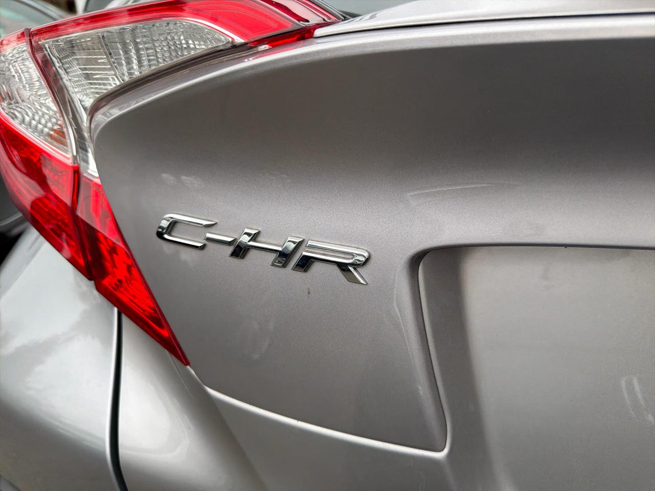 Toyota C-HR XLE 2018