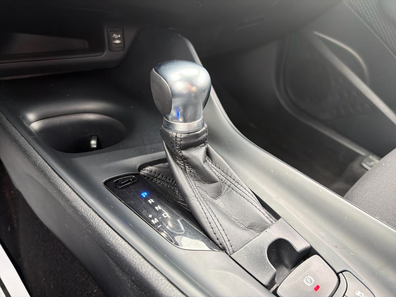 Toyota C-HR XLE 2018