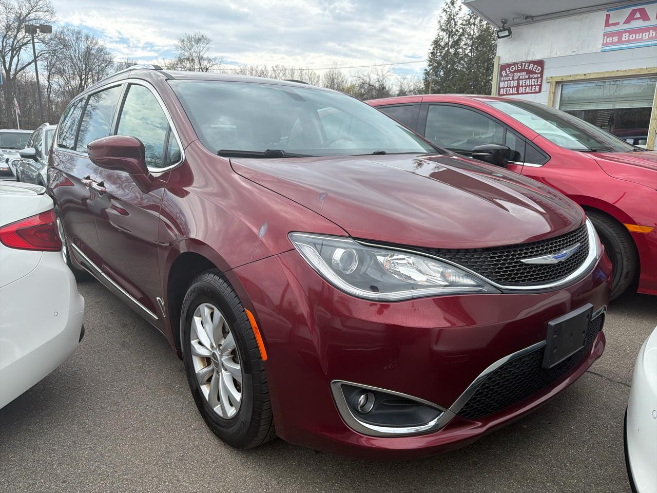 Chrysler Pacifica Touring L FWD 2018
