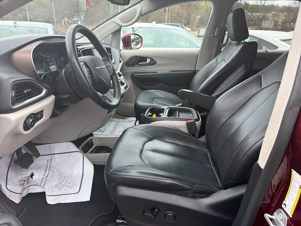 Chrysler Pacifica Touring L FWD 2018