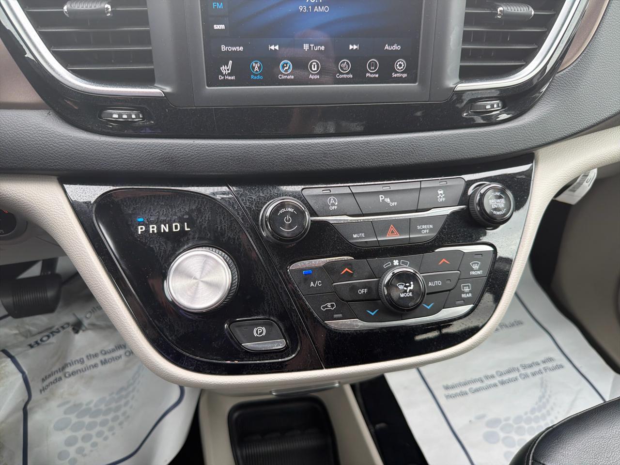 Chrysler Pacifica Touring L FWD 2018