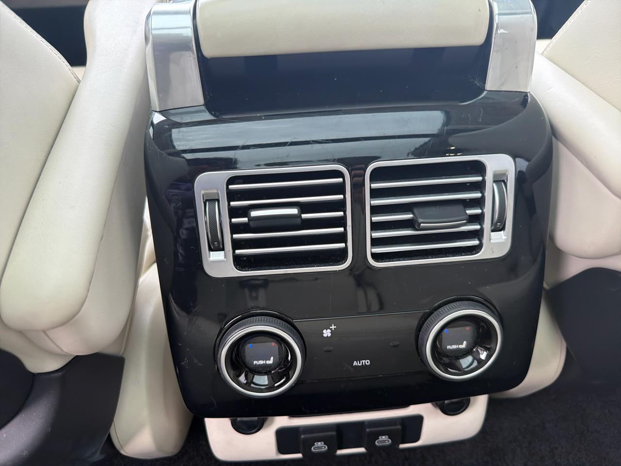 Land Rover Range Rover Westminster 2022