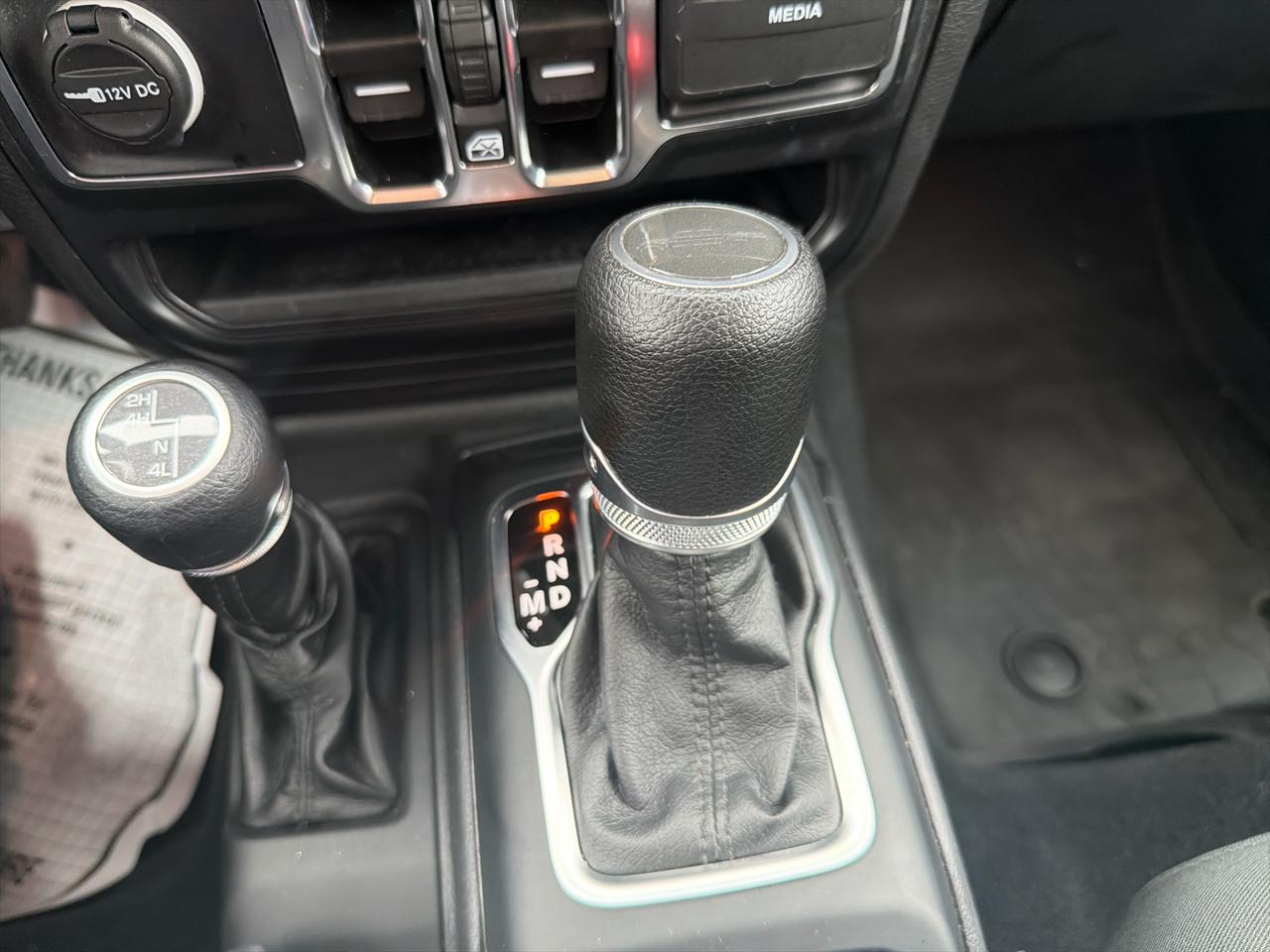 Jeep Gladiator Sport S 4x4 2022