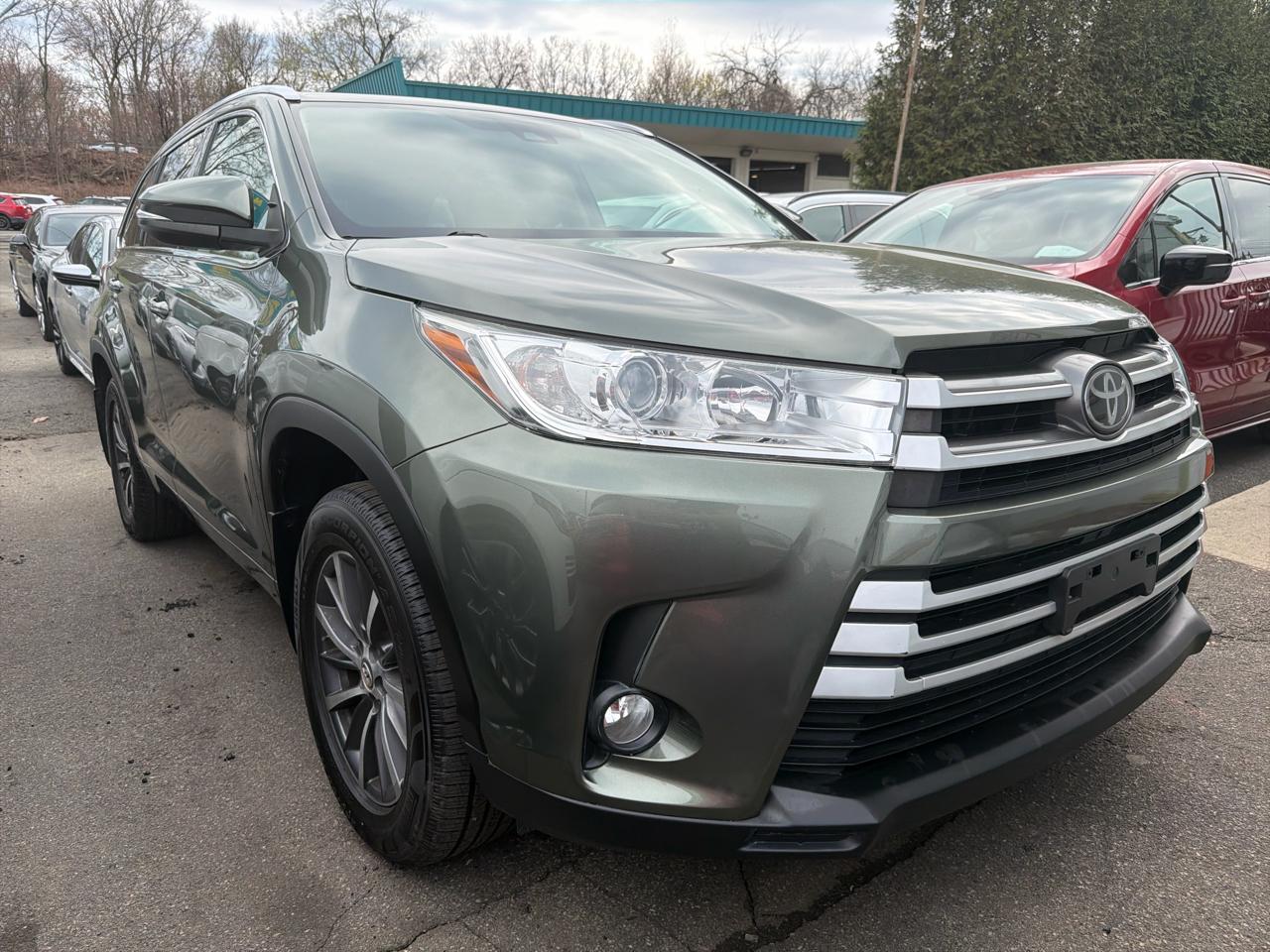 Toyota Highlander XLE V6 AWD (Natl) 2018