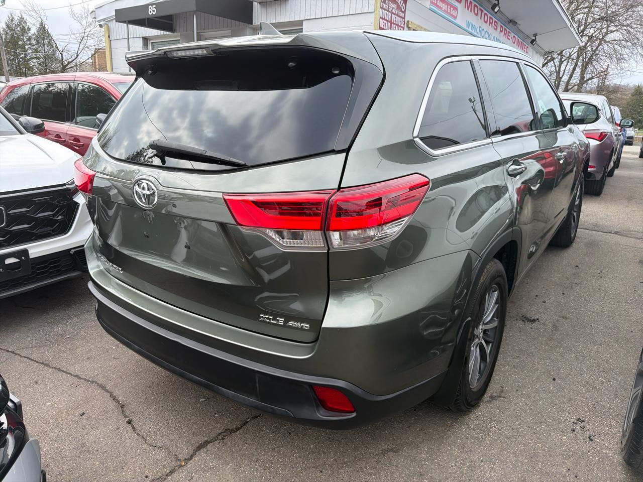 Toyota Highlander XLE V6 AWD (Natl) 2018
