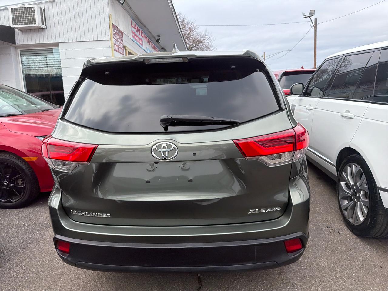 Toyota Highlander XLE V6 AWD (Natl) 2018