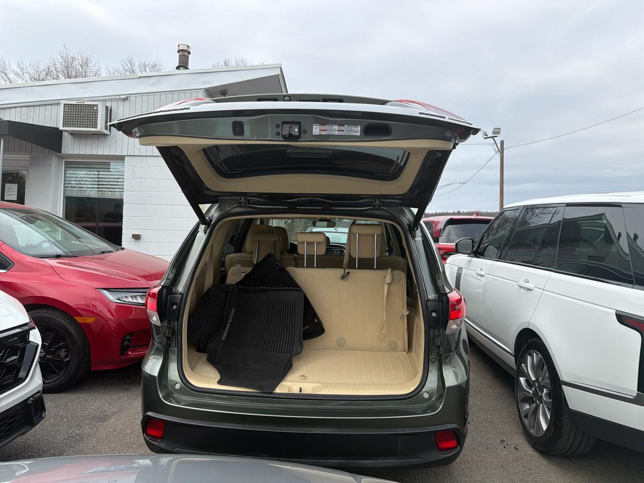 Toyota Highlander XLE V6 AWD (Natl) 2018