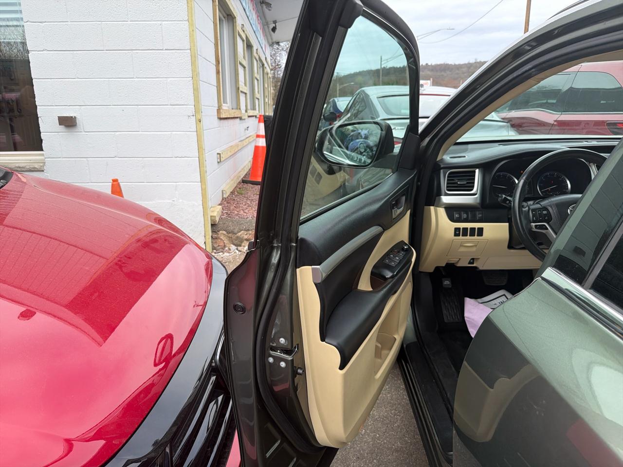 Toyota Highlander XLE V6 AWD (Natl) 2018