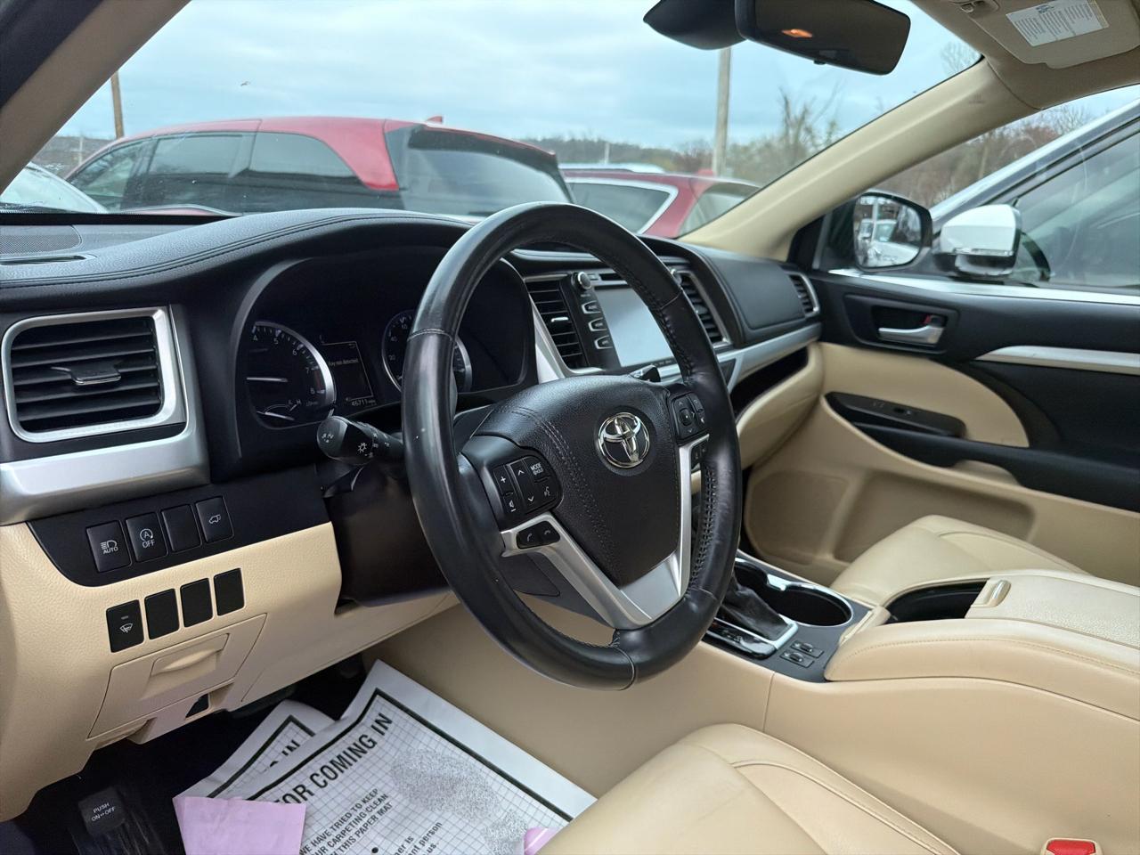 Toyota Highlander XLE V6 AWD (Natl) 2018