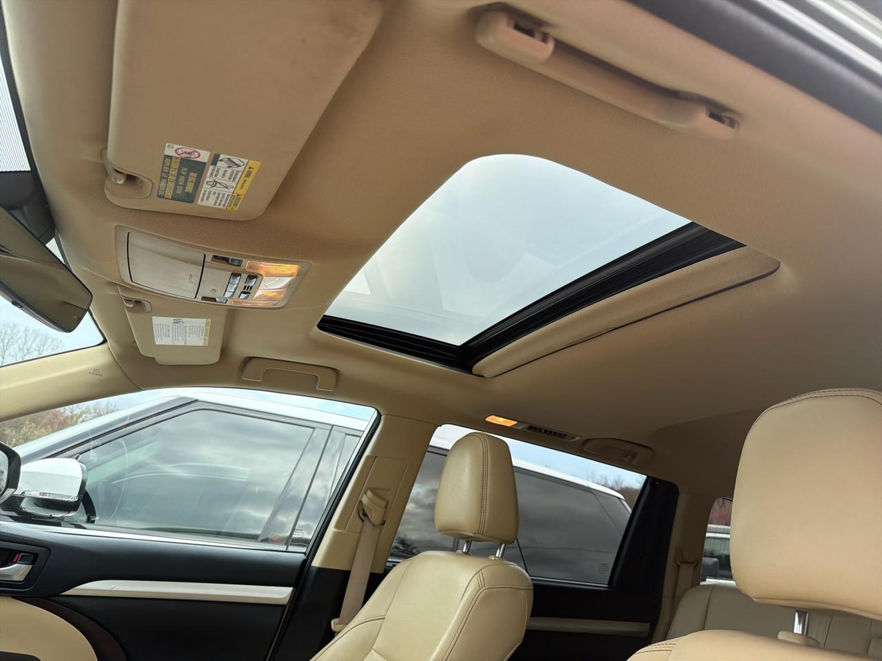 Toyota Highlander XLE V6 AWD (Natl) 2018