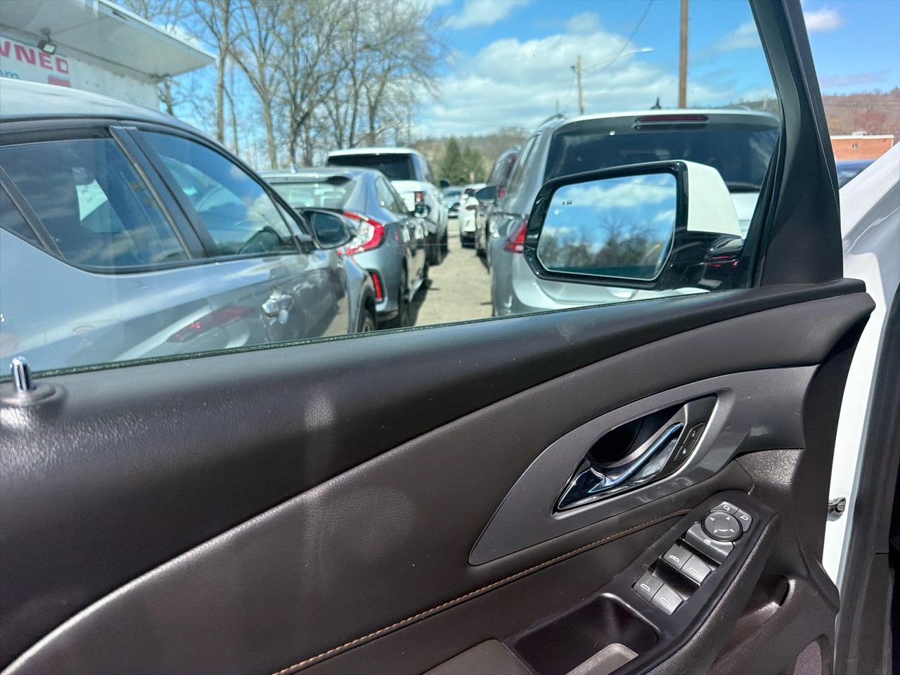 Chevrolet Traverse AWD 4dr LT Leather w/3LT 2019