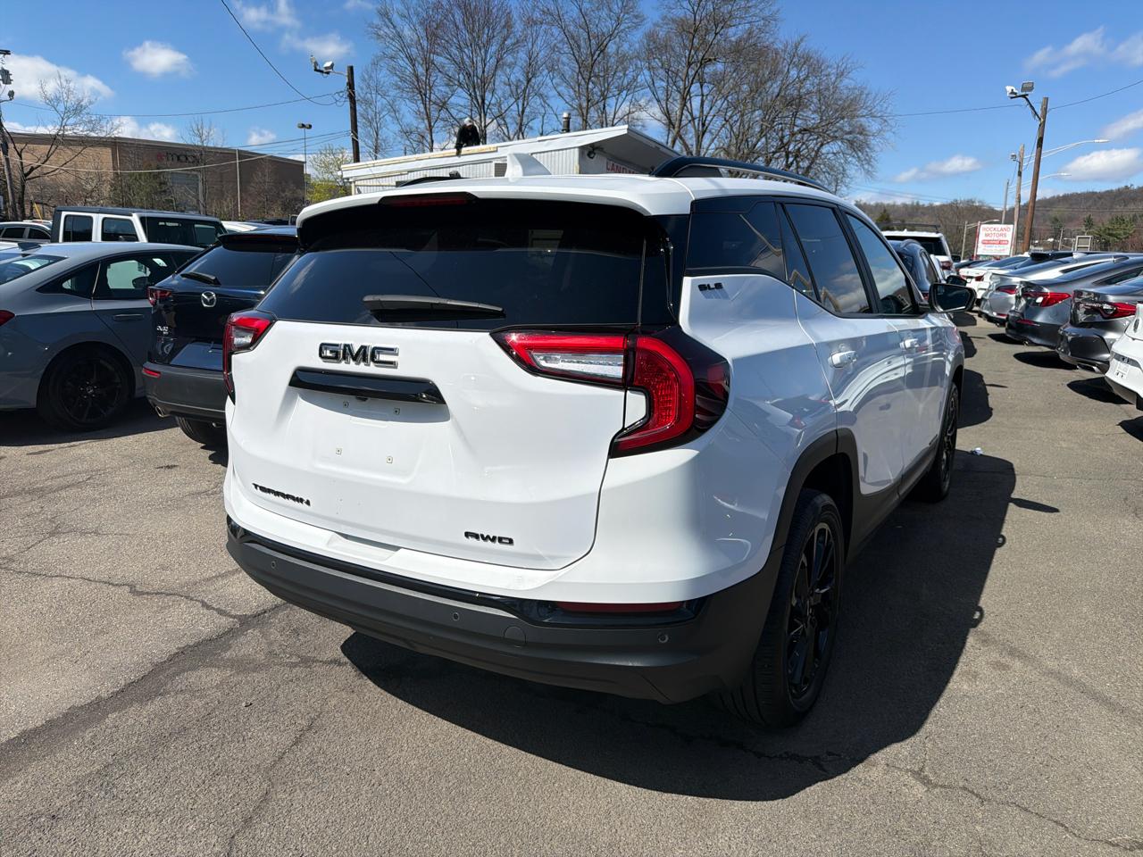 GMC Terrain AWD 4dr SLE 2023