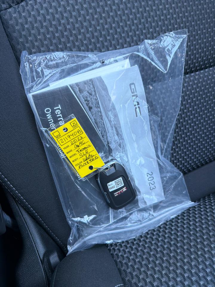 GMC Terrain AWD 4dr SLE 2023