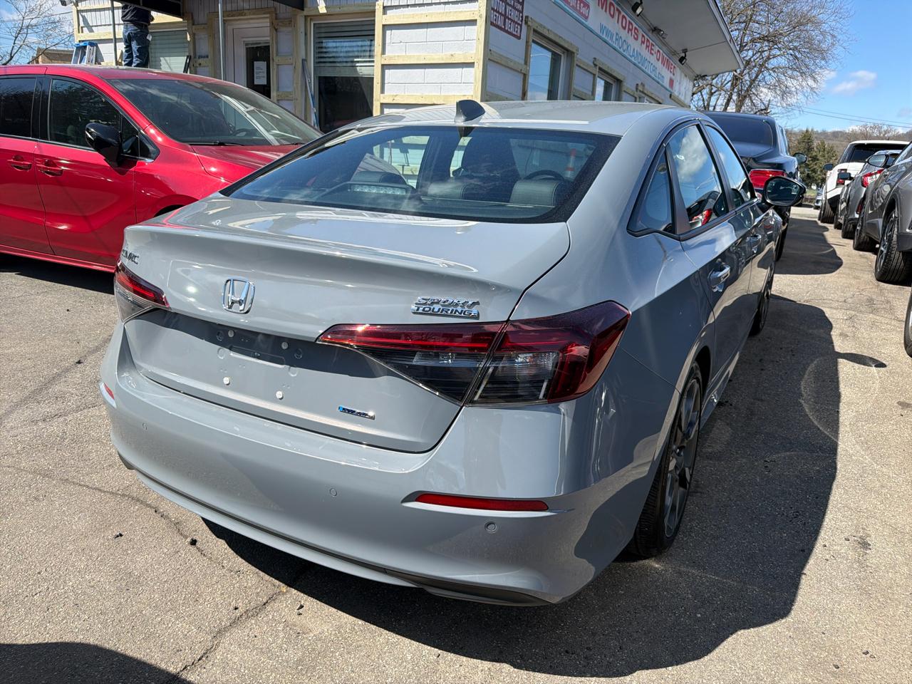 Honda Civic Sedan Hybrid  2025