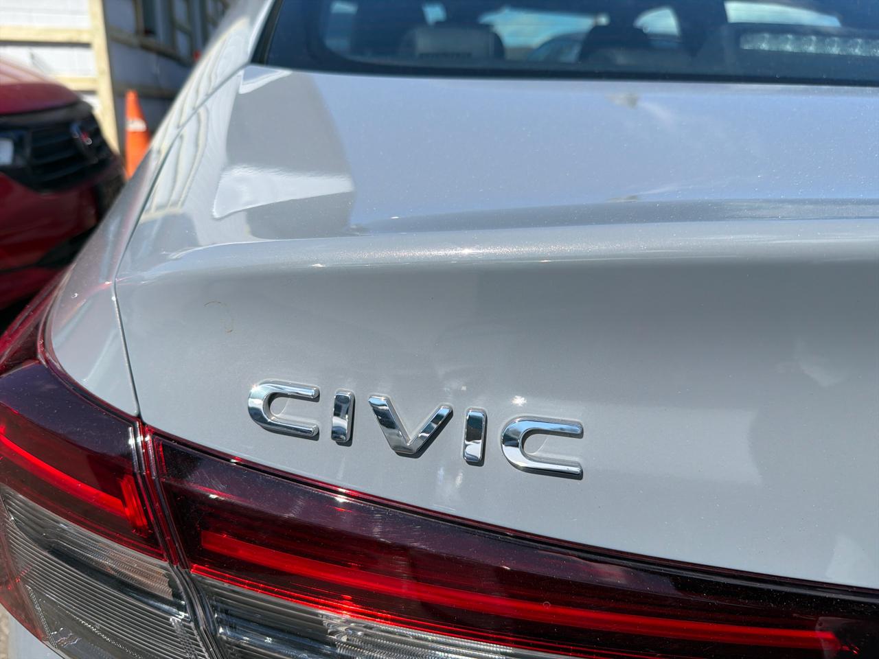 Honda Civic Sedan Hybrid  2025