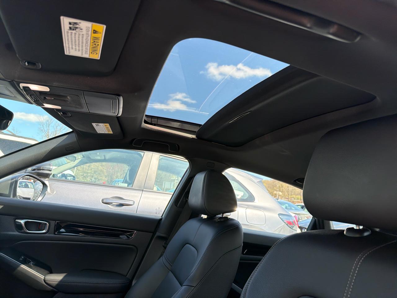 Honda Civic Sedan Hybrid  2025