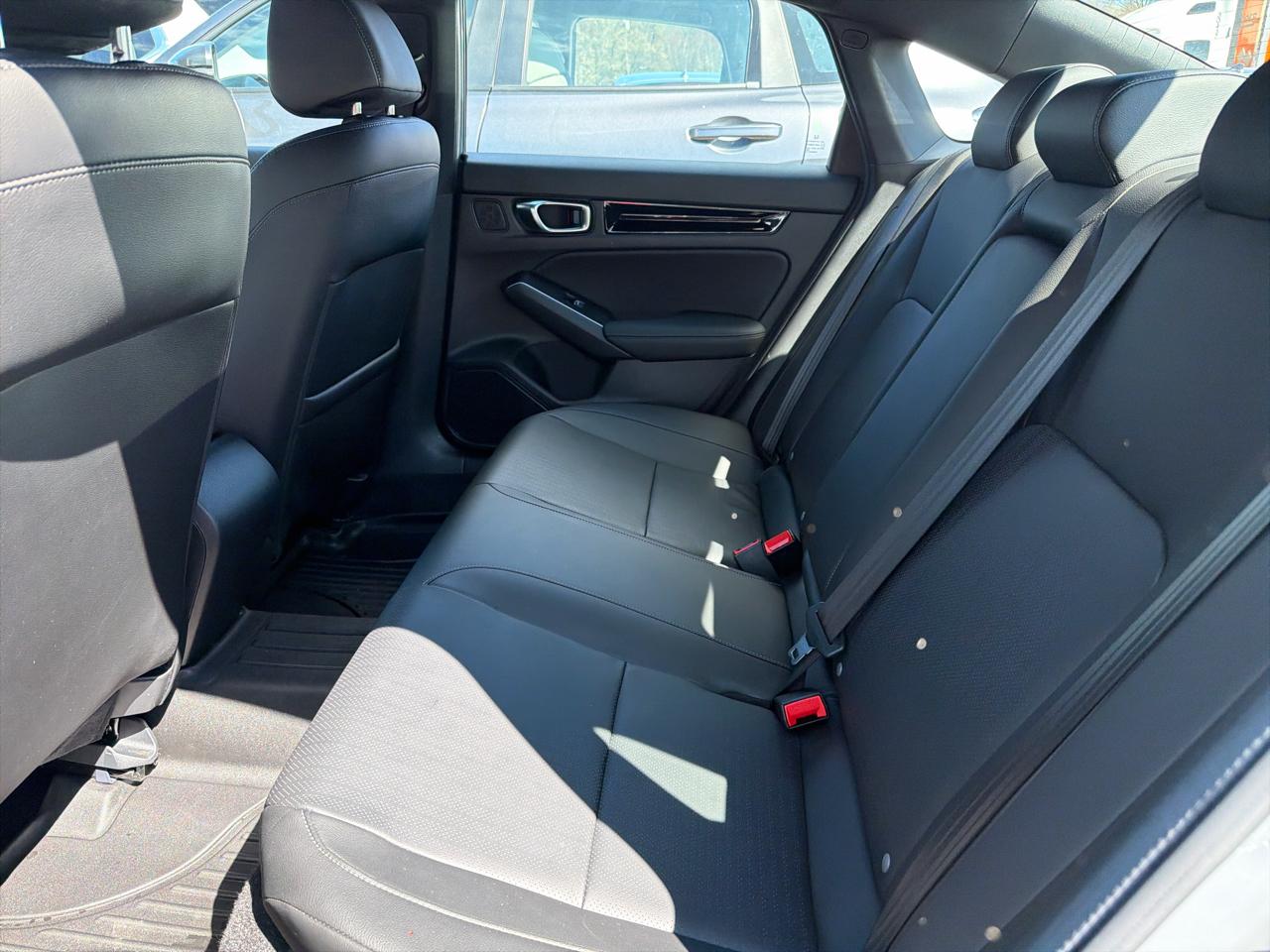 Honda Civic Sedan Hybrid  2025