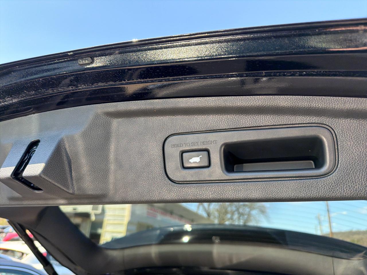 Acura MDX SH-AWD w/Technology Package 2023