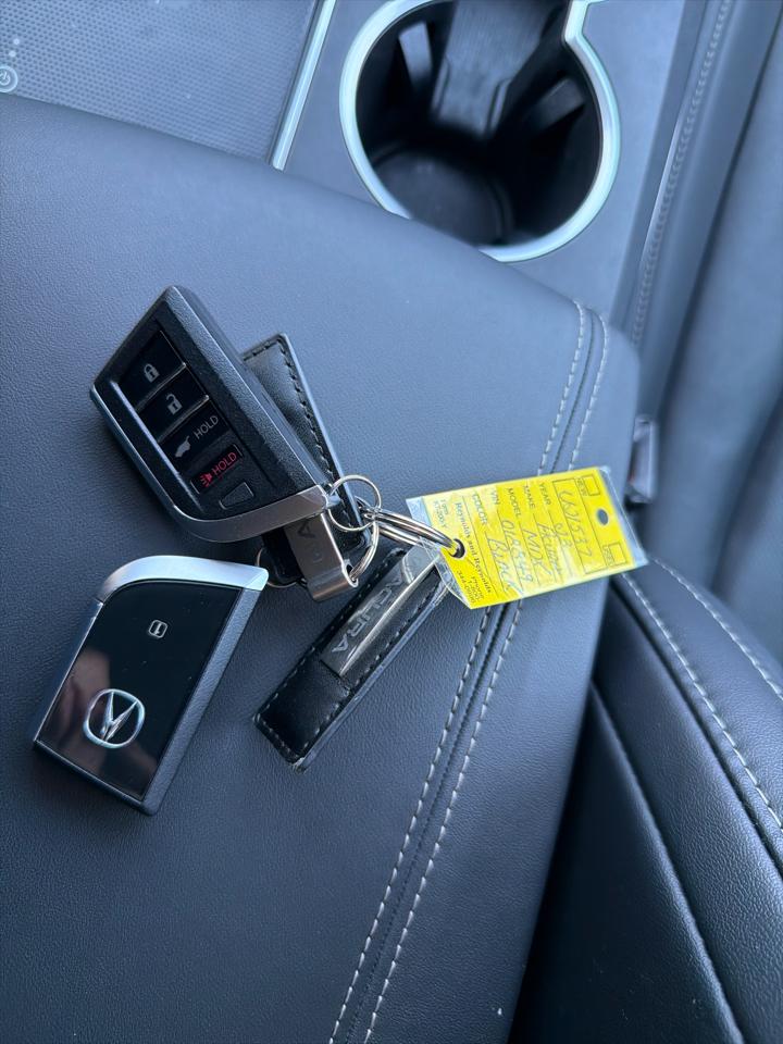 Acura MDX SH-AWD w/Technology Package 2023