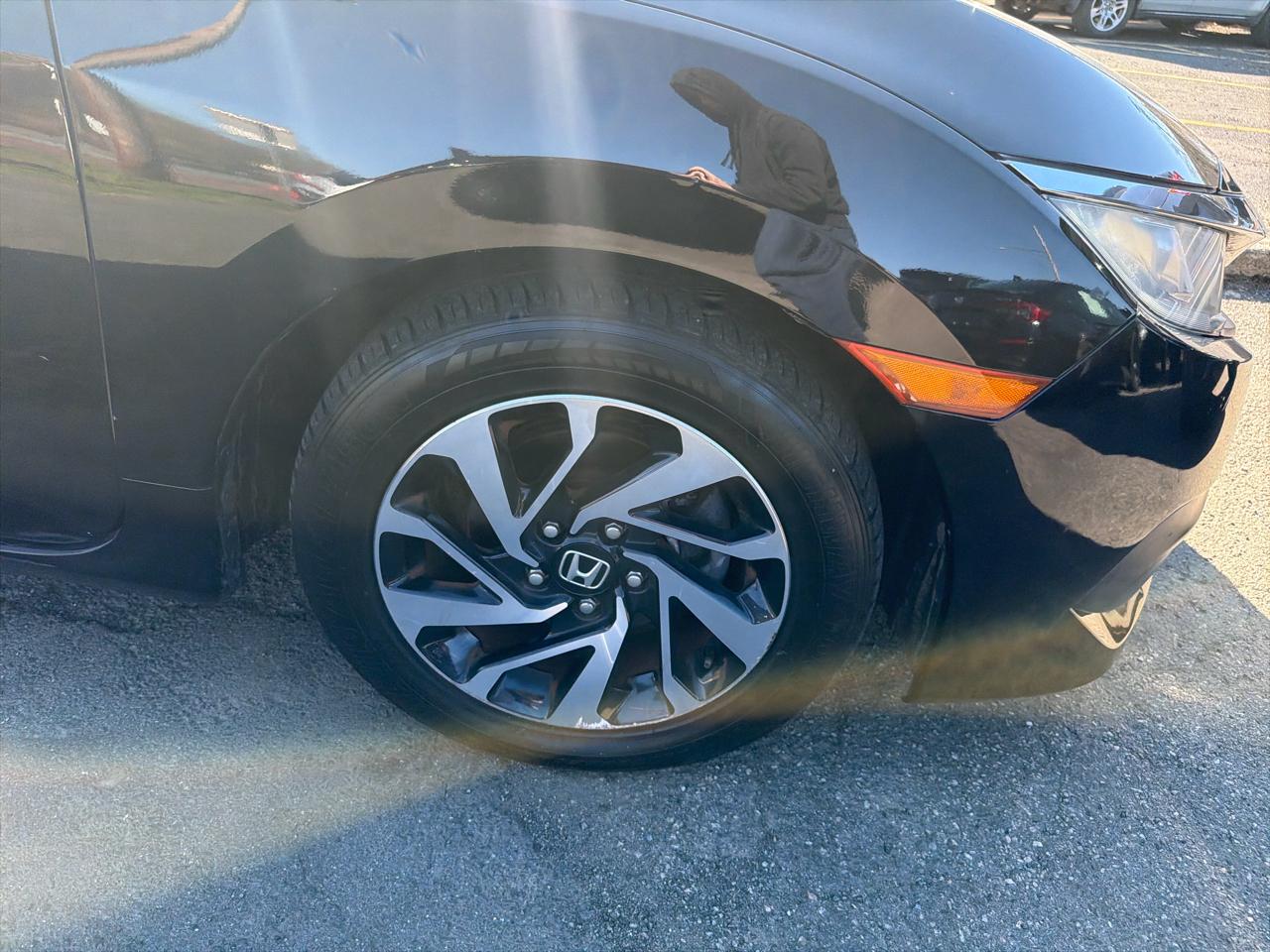 Honda Civic Coupe LX CVT 2018