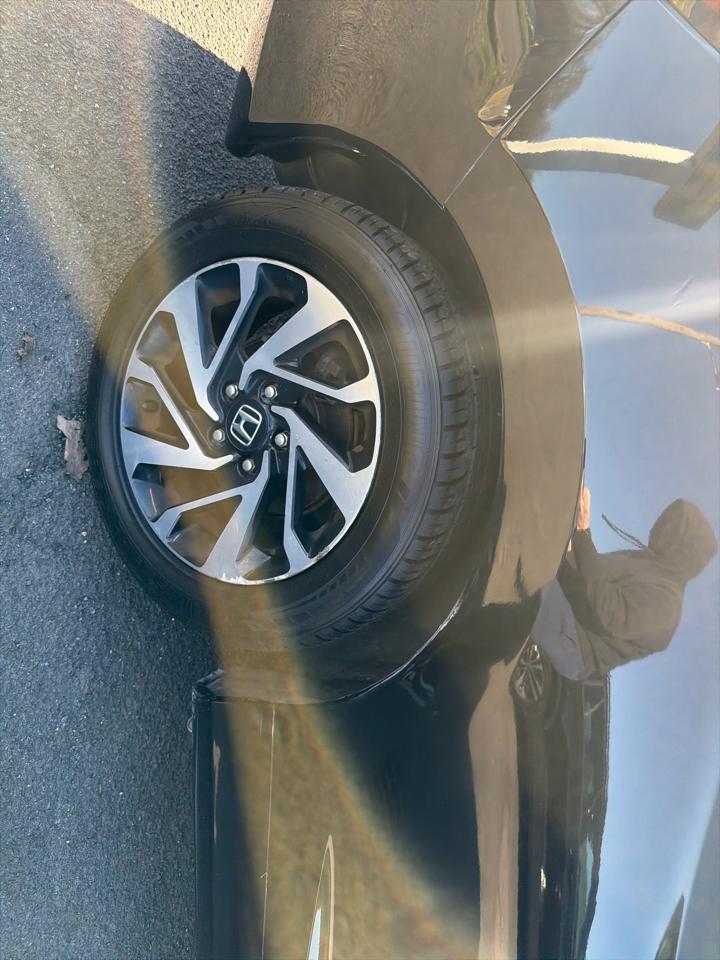 Honda Civic Coupe LX CVT 2018