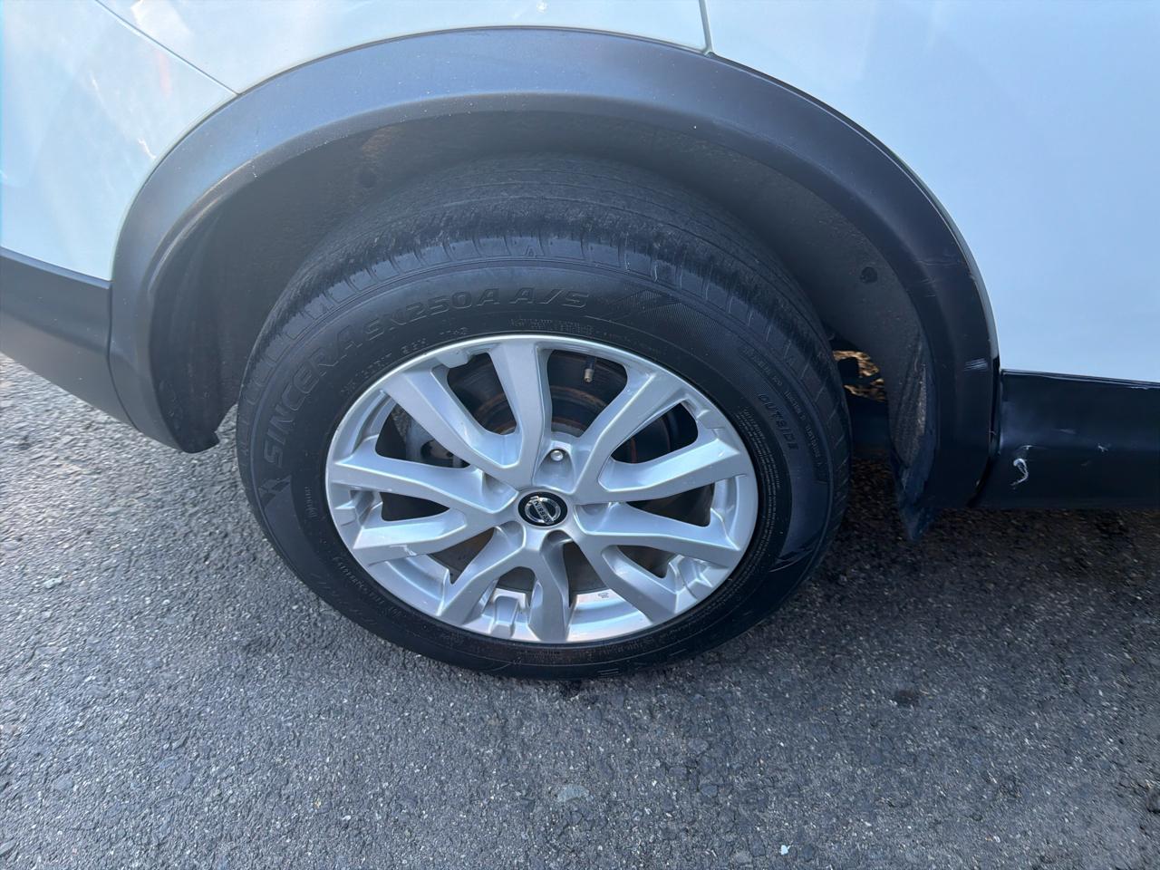 Nissan Rogue Sport AWD SV 2020